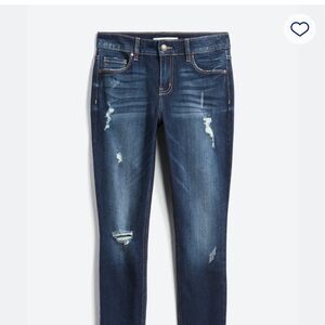 Skinny studio blue jeans from stitch fix. Never worn.